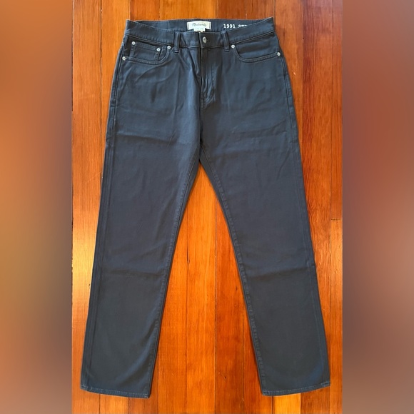 NWOT Madewell The 1991 Straight-Leg Jean in Gray 32x32